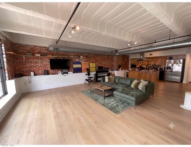 435 Monticello Ave Unit 300C, Norfolk, VA 23510