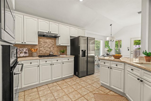 3135 Burks LN, Austin, TX 78732
