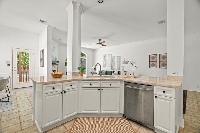 3135 Burks LN, Austin, TX 78732