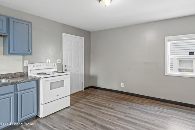 2200 Saint Louis Ave, Louisville, KY 40210