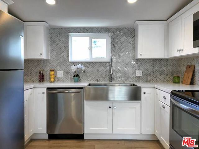 2211 GRIFFITH PARK 6, Los Angeles, CA 90039