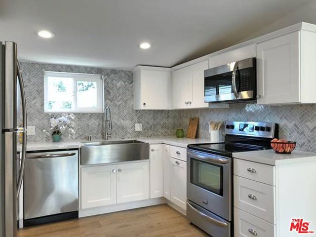2211 GRIFFITH PARK 6, Los Angeles, CA 90039