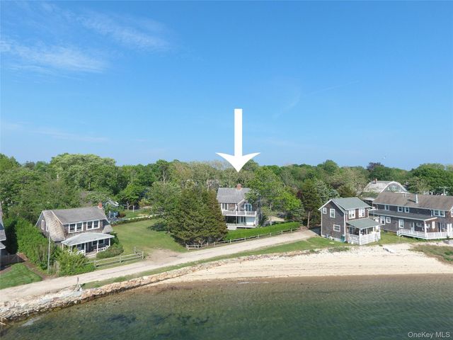 1970 Village Lane, Orient, NY 11957