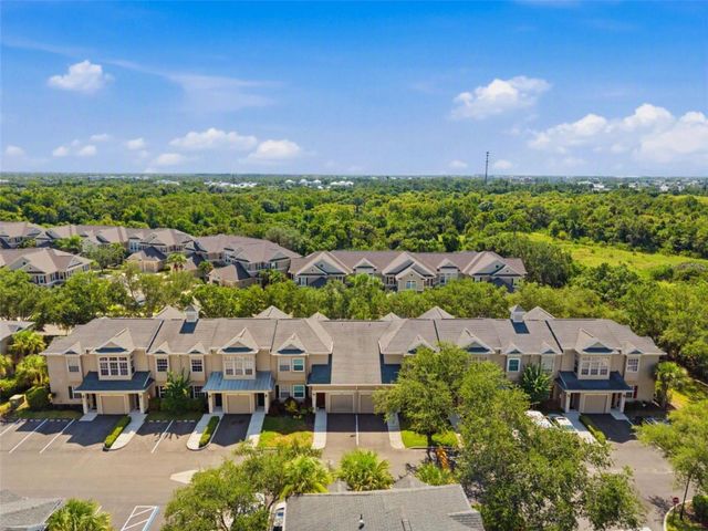 7560 PLANTATION CIRCLE, Bradenton, FL 34201