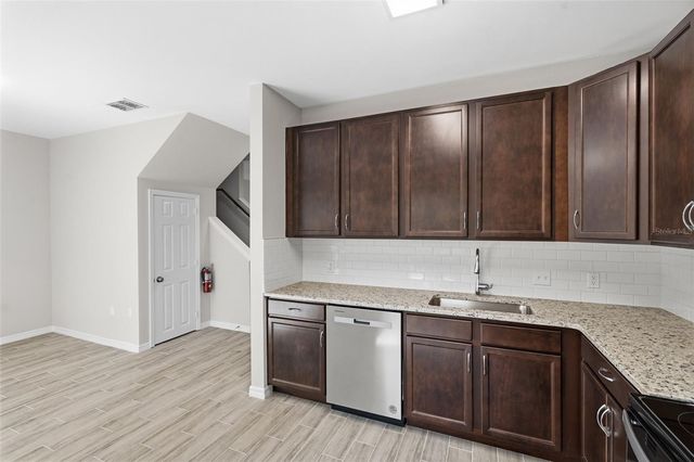 7560 PLANTATION CIRCLE, Bradenton, FL 34201
