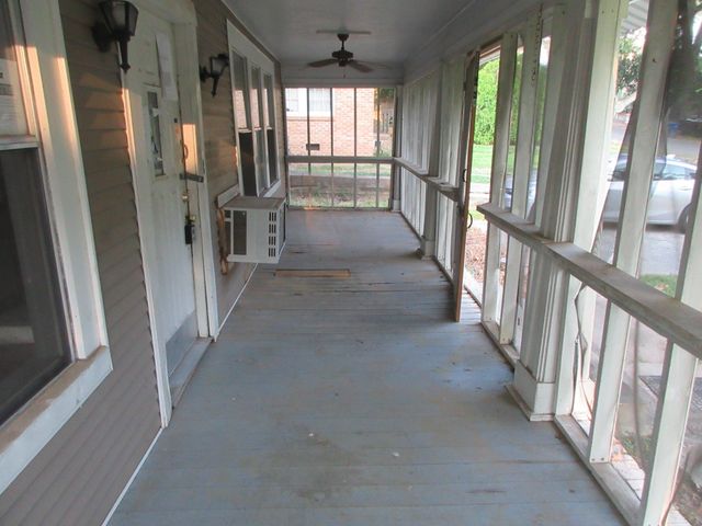 115 E Topeka Street, Shreveport, LA 71101