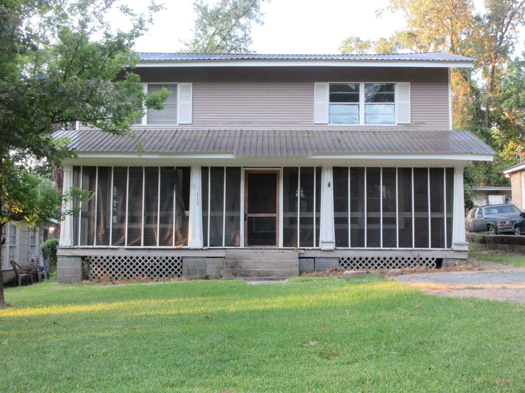115 E Topeka Street, Shreveport, LA 71101