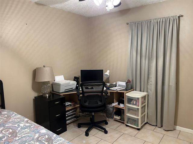 9885 Silver Creek Drive, Scurry, TX 75158