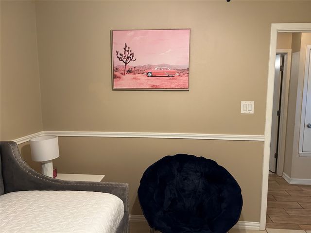 9885 Silver Creek Drive, Scurry, TX 75158