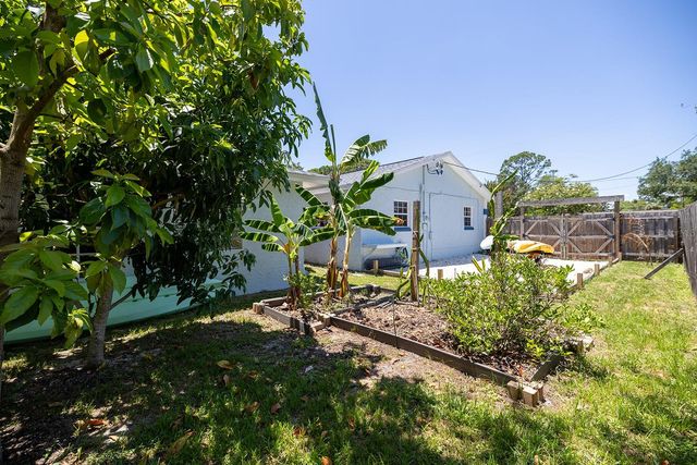2553 NORDMAN AVENUE, New Smyrna Beach, FL 32168