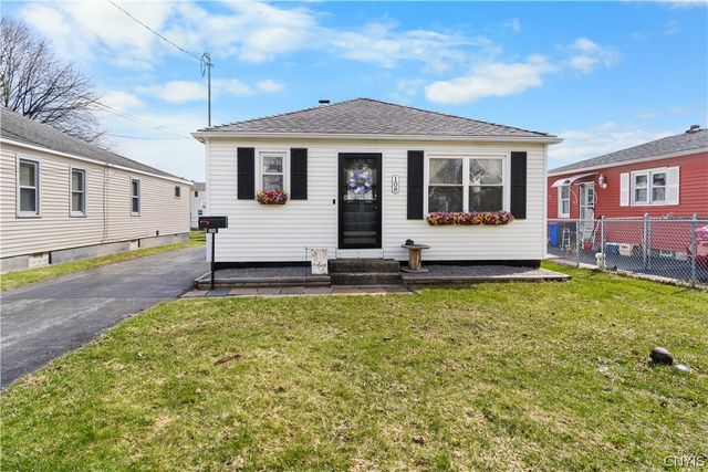 108 Hazel Avenue, Dewitt, NY 13057