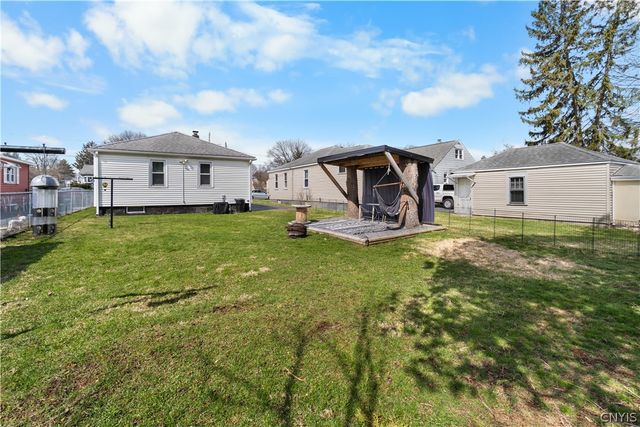 108 Hazel Avenue, Dewitt, NY 13057