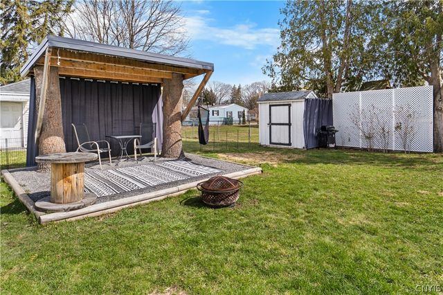 108 Hazel Avenue, Dewitt, NY 13057