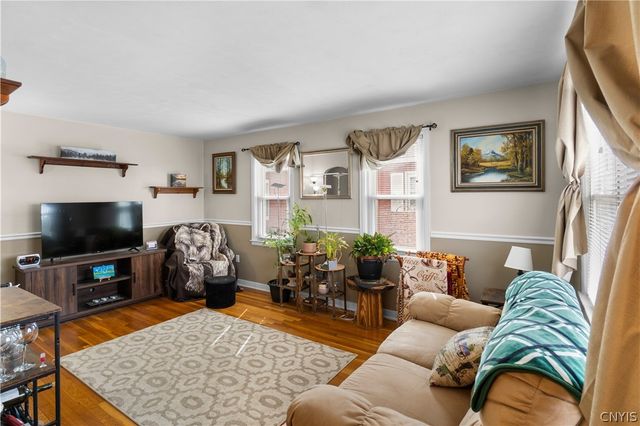 108 Hazel Avenue, Dewitt, NY 13057