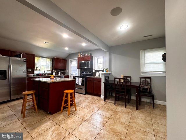 4010 73RD AVE, Hyattsville, MD 20784