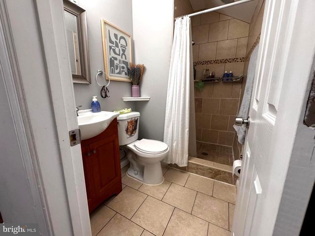 4010 73RD AVE, Hyattsville, MD 20784