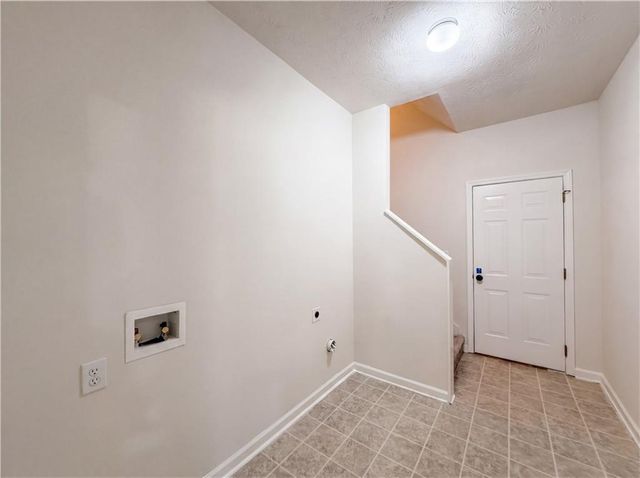 130 White Acres Drive, Stockbridge, GA 30281