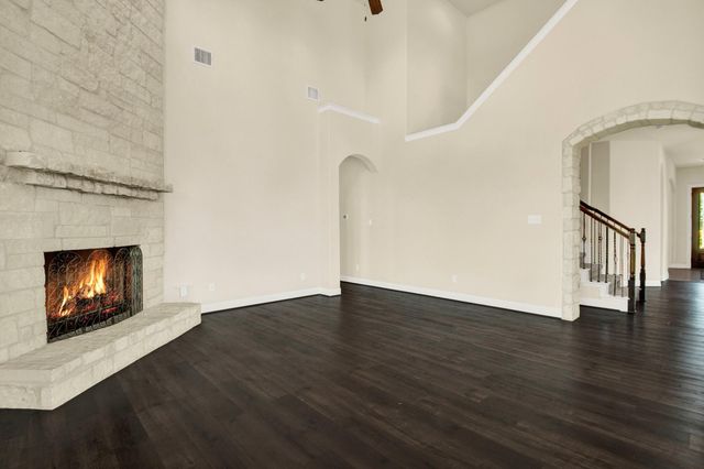 9039 Charncross Lane, Tomball, TX 77375
