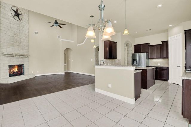 9039 Charncross Lane, Tomball, TX 77375