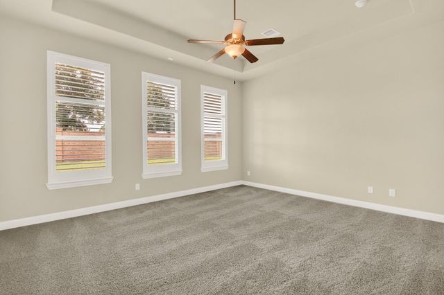 9039 Charncross Lane, Tomball, TX 77375