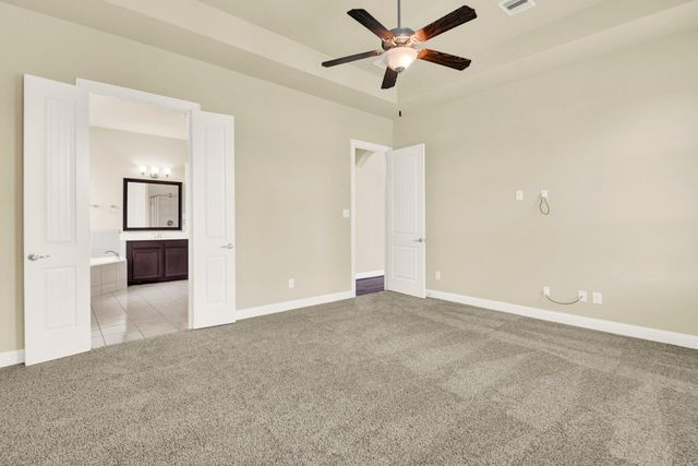 9039 Charncross Lane, Tomball, TX 77375