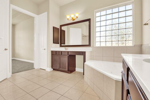 9039 Charncross Lane, Tomball, TX 77375