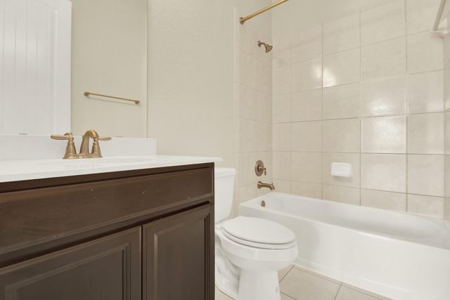 9039 Charncross Lane, Tomball, TX 77375