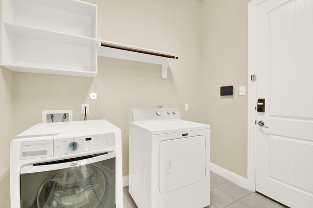 9039 Charncross Lane, Tomball, TX 77375