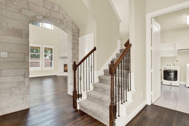 9039 Charncross Lane, Tomball, TX 77375