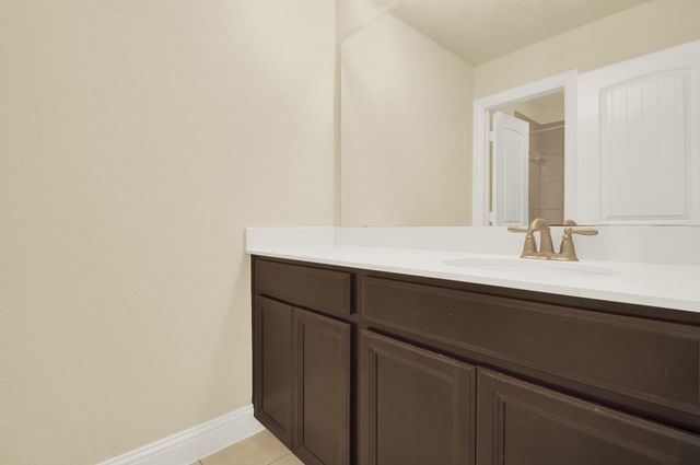 9039 Charncross Lane, Tomball, TX 77375