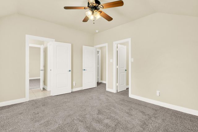 9039 Charncross Lane, Tomball, TX 77375