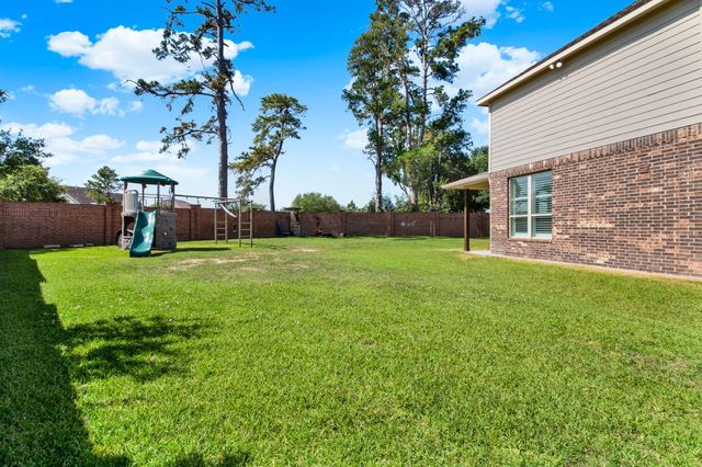 9039 Charncross Lane, Tomball, TX 77375