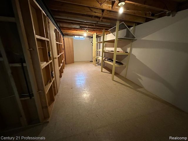 3007 Warrington Drive, Sterling Heights, MI 48310