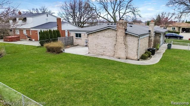3007 Warrington Drive, Sterling Heights, MI 48310