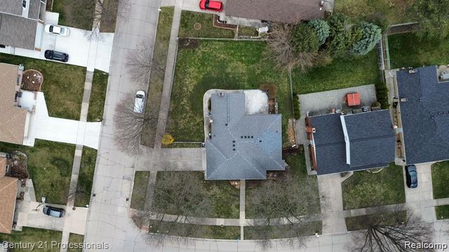 3007 Warrington Drive, Sterling Heights, MI 48310