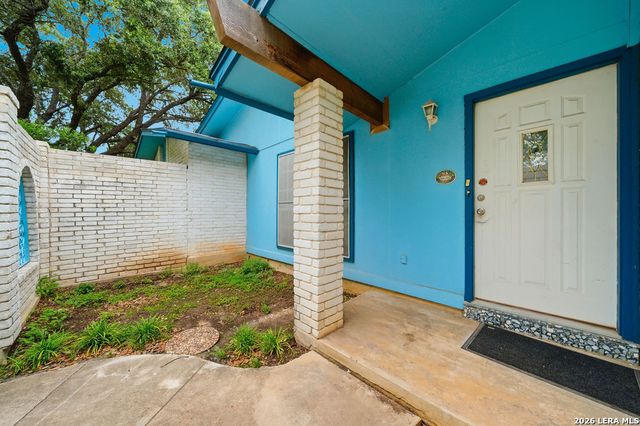 5007 DEL ORO CIR, San Antonio, TX 78233