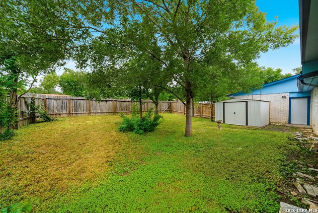 5007 DEL ORO CIR, San Antonio, TX 78233