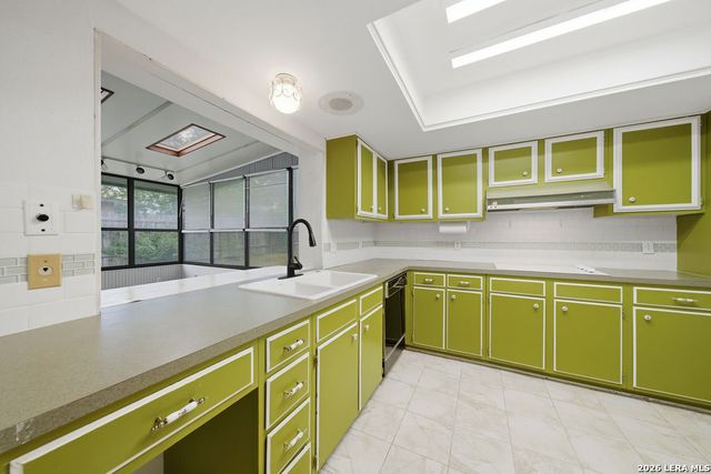 5007 DEL ORO CIR, San Antonio, TX 78233