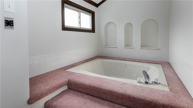 16900 E 49th Terrace S, Independence, MO 64055