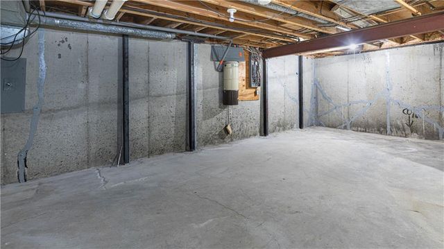 16900 E 49th Terrace S, Independence, MO 64055