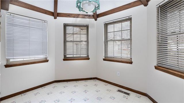 16900 E 49th Terrace S, Independence, MO 64055