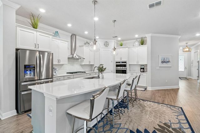 6112 WATERCOLOR DRIVE, Lithia, FL 33547