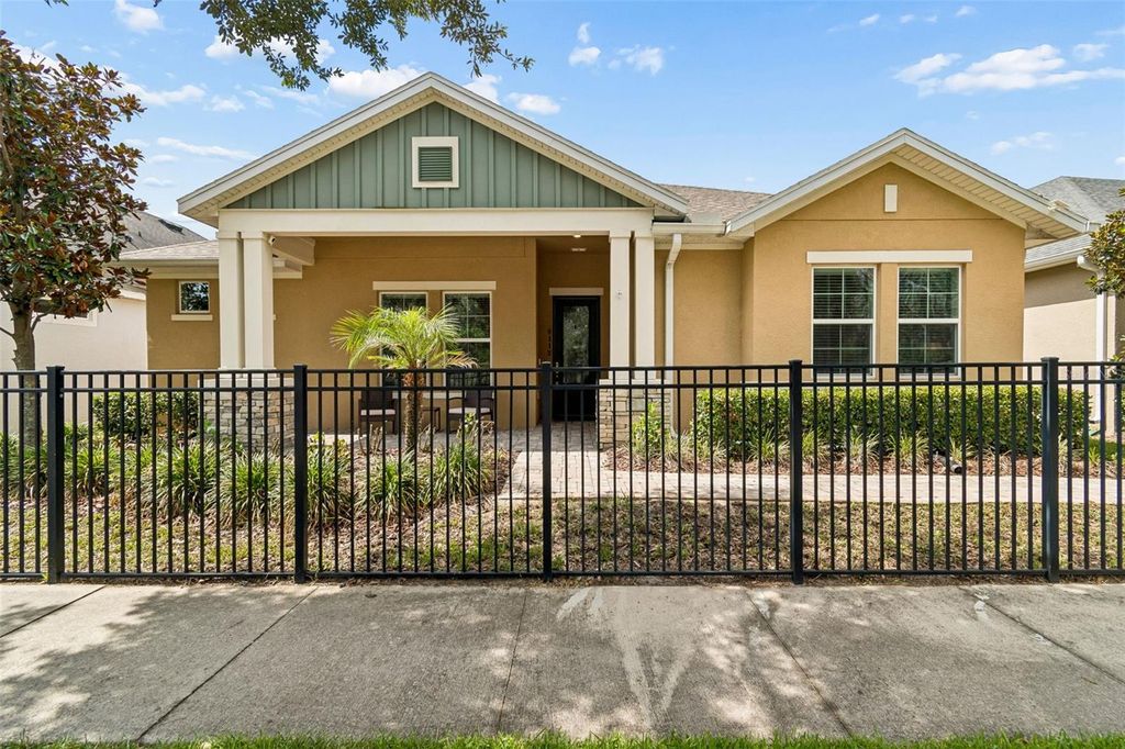 6112 WATERCOLOR DRIVE, Lithia, FL 33547