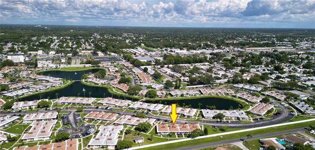 4337 TAHITIAN GARDENS CIRCLE F, Holiday, FL 34691