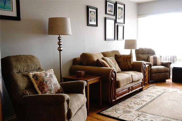 4337 TAHITIAN GARDENS CIRCLE F, Holiday, FL 34691