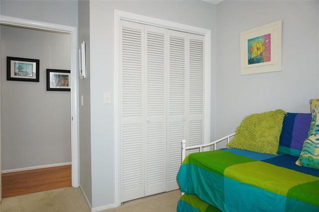 4337 TAHITIAN GARDENS CIRCLE F, Holiday, FL 34691