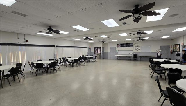 4337 TAHITIAN GARDENS CIRCLE F, Holiday, FL 34691