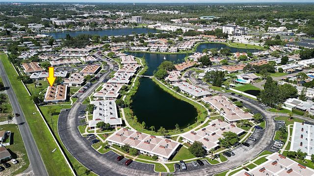 4337 TAHITIAN GARDENS CIRCLE F, Holiday, FL 34691