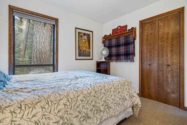 729 Dawyn Dr, Arnold, CA 95223