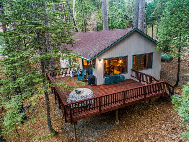 729 Dawyn Dr, Arnold, CA 95223